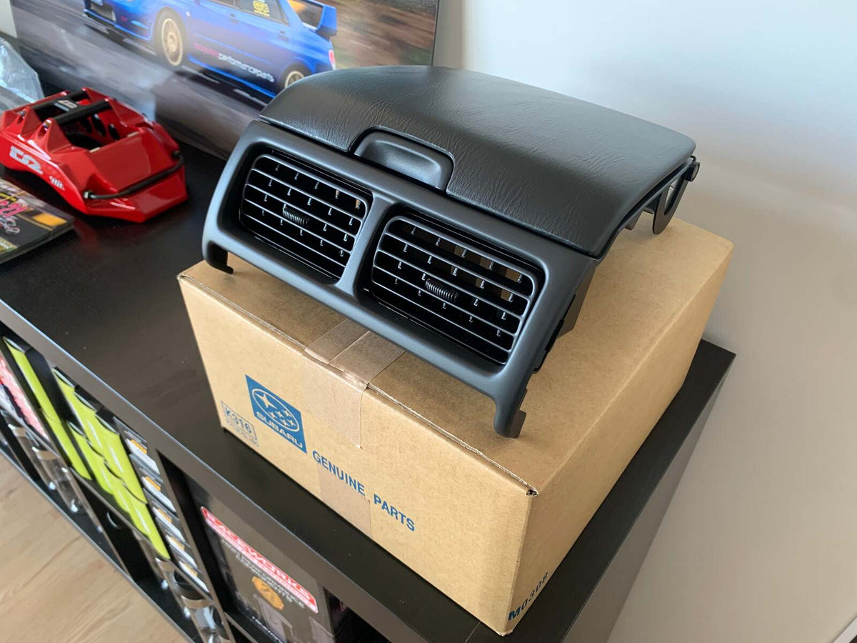 Centre Dashboard Lid & Vents (WRX/STI MY99-00)-1
